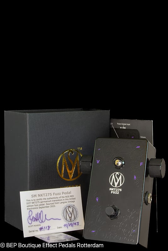 SM Pedals Limited Edition All Black Red Dot NKT275 SM Fuzz