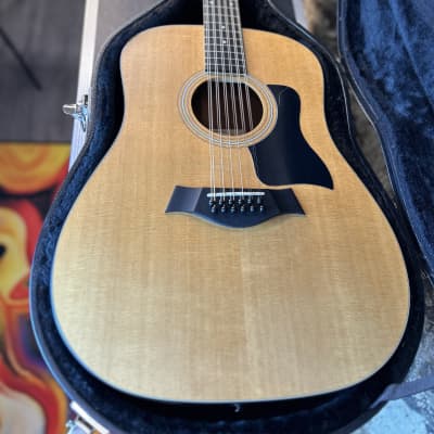 Taylor 150e Walnut with ES2 Electronics 2018 Natural w/Hard Shell Case for sale