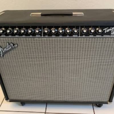 Fender Twin-Amp 2-Channel 100-Watt 2x12