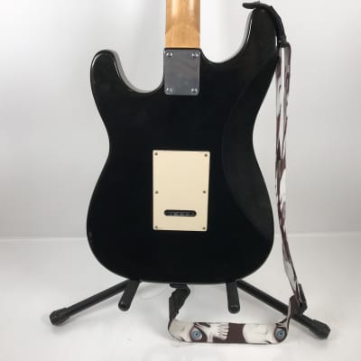 Legend Stratocaster Electric Guitar image 8