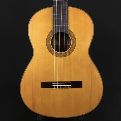 Yamaha CG122 Classical Guitar Solid Spruce Top (IQY050316) image 1