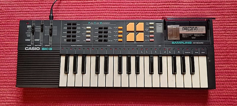 カシオSK-10 サンプリングキーボード 重た