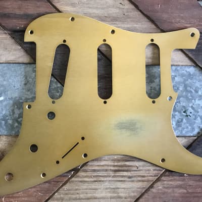 Real Life Relics Fender® Aged Gold Anodized Stratocaster® Pickguard 11 Hole (Fender® SKU 0992139000)  [PGB1]