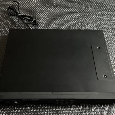 YAMAHA TG500 TONE GENERATOR 1993 - Black