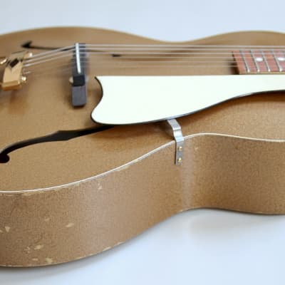 1960's Egmond Manhattan Goldtop - Recovered and upgraded image 5