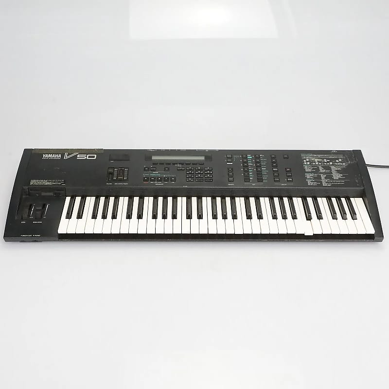 Yamaha V50 FM Synthesizer imagen 1