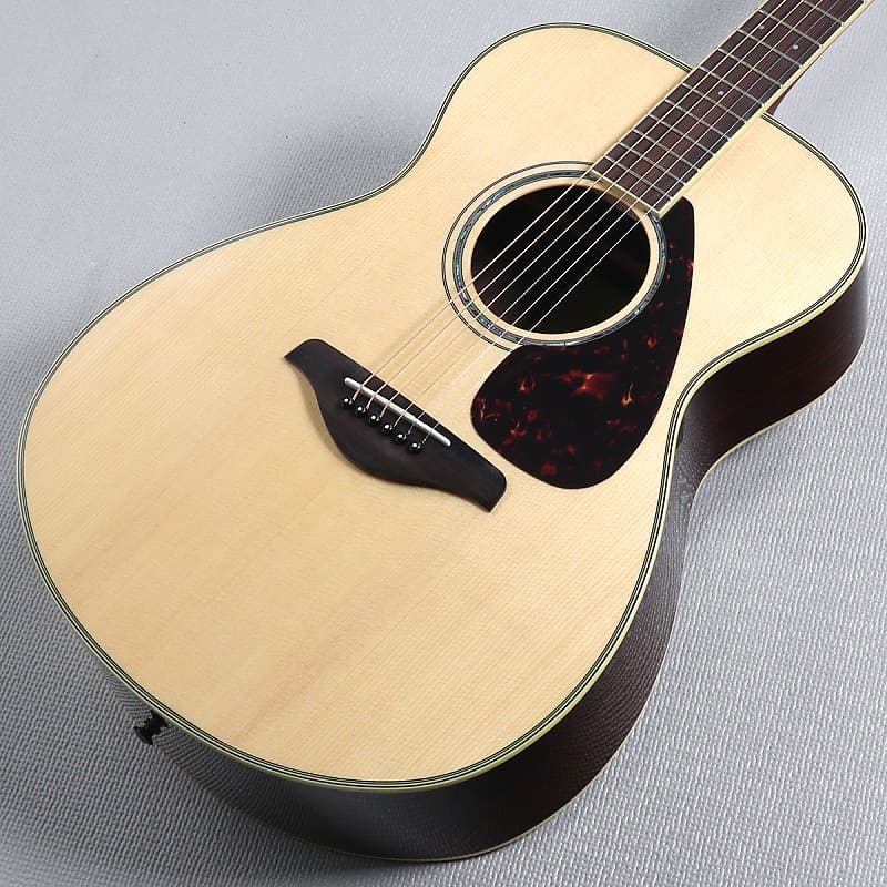 Yamaha FS830 Small Body Acoustic Guitar, Natural