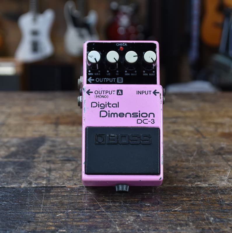 中古品 BOSS DC-3 Digital Dimension 日本製 - 奈良市のギターショップ “Sunshine Guitar” -サンシャイン ギター 高価買取中！