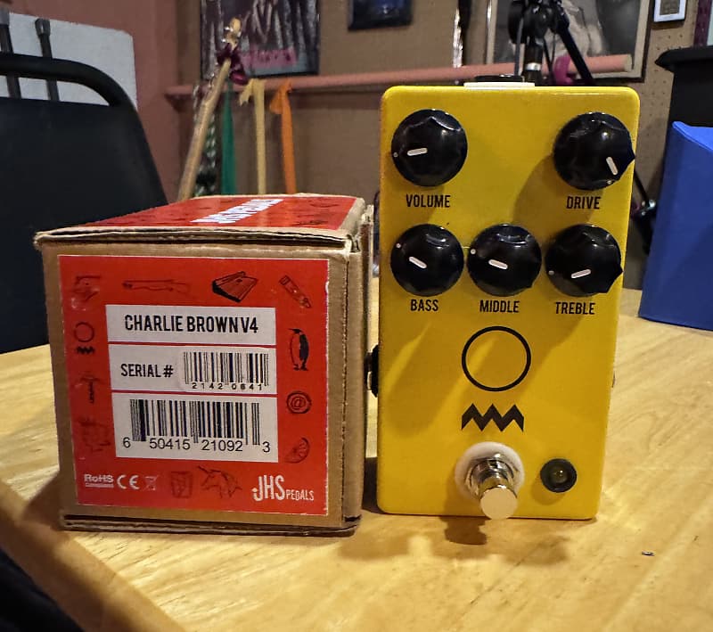 JHS Charlie Brown V4