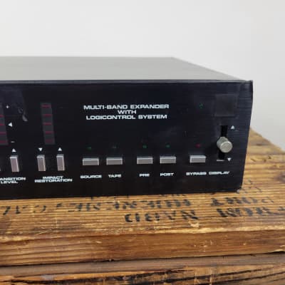 dbx 4BX Multi-Band Expander | Reverb