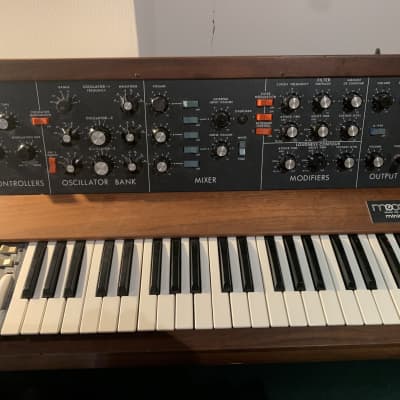 Moog Minimoog Model D 1971 - 1982