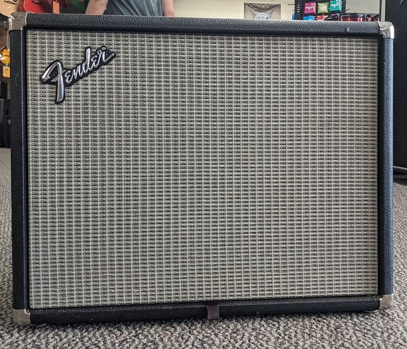 Fender DT-112 1x12 Guitar Speaker Extension Cabinet with Celestion