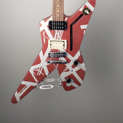 EVH Striped Series Shark Burgundy/Silver Stripes