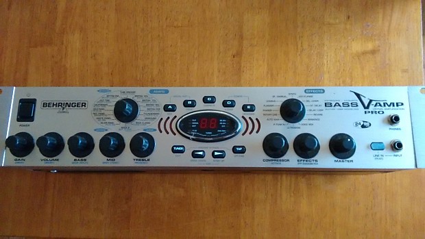 Behringer Bass V Amp Pro Mulfi FX Amp Simulator Rack Unit Reverb