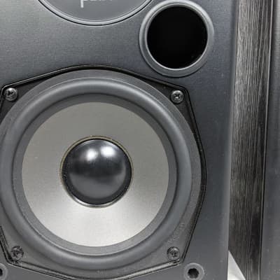 Polk Audio T15 Bookshelf Speaker Pair 5.25" 100 Watt Wall Mountable Black image 6