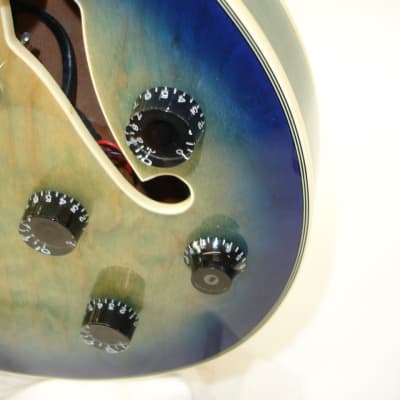 D'Angelico DAPDCBLBCSCBEX Premier Series DC Boardwalk Semi-Hollow Electric Guitar, Blue Burst image 7