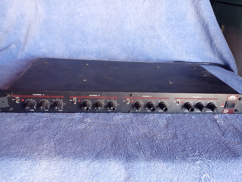 DOD AudioLogic MT44 Quad Noise Gate Rack Unit Reverb
