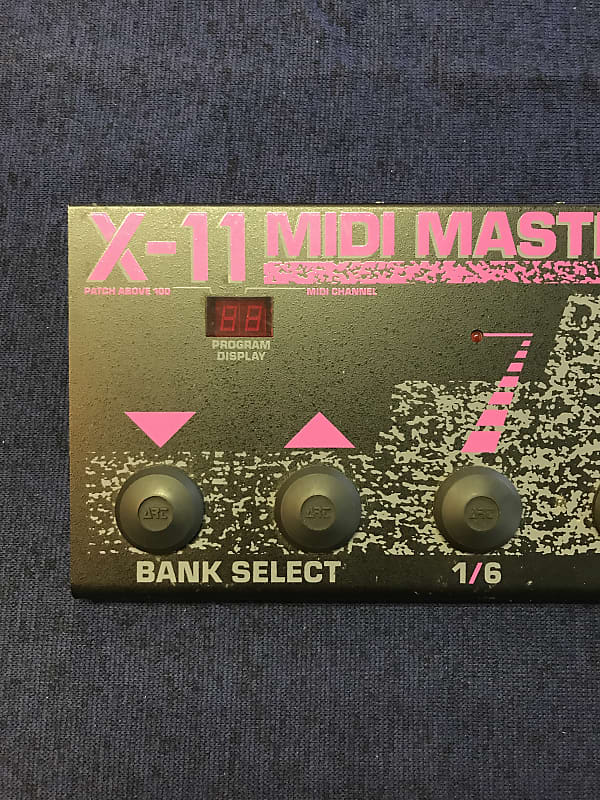 ART X11 MIDI Mastercontrol Black and pink Reverb