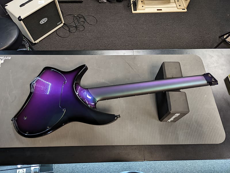 Aristides H07 Purple/Green Chameleon Black Burst | Reverb Aristides H07 Purple/Green Chameleon Black Burst | Reverb