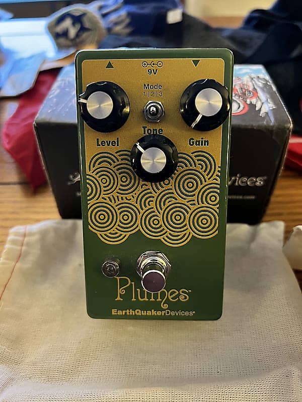 EarthQuaker Devices Plumes Small Signal Shredder Overdrive