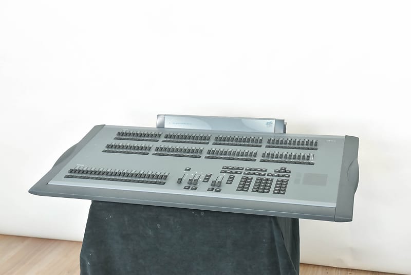 ETC Express 48/96 Lighting Control Console (NO POWER Reverb UK