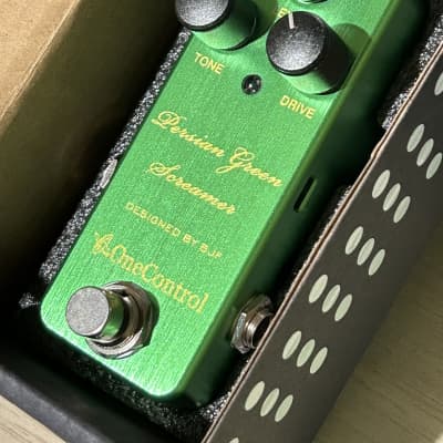 One Control Persian Green Screamer