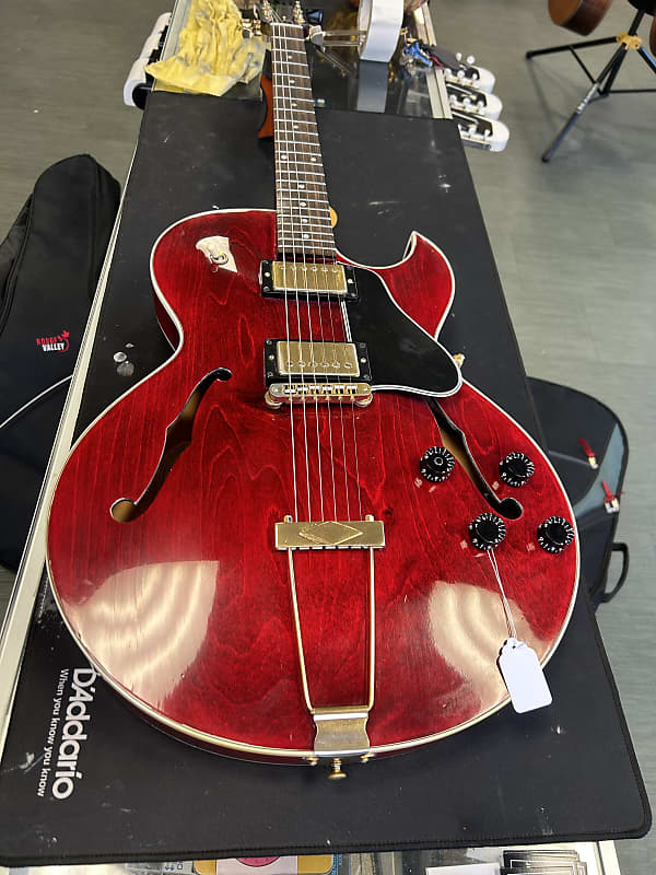 Gibson ES-135 1991 - 2003 | Reverb Canada