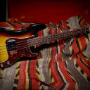 1962 Fender Precision Bass "Sunburst"