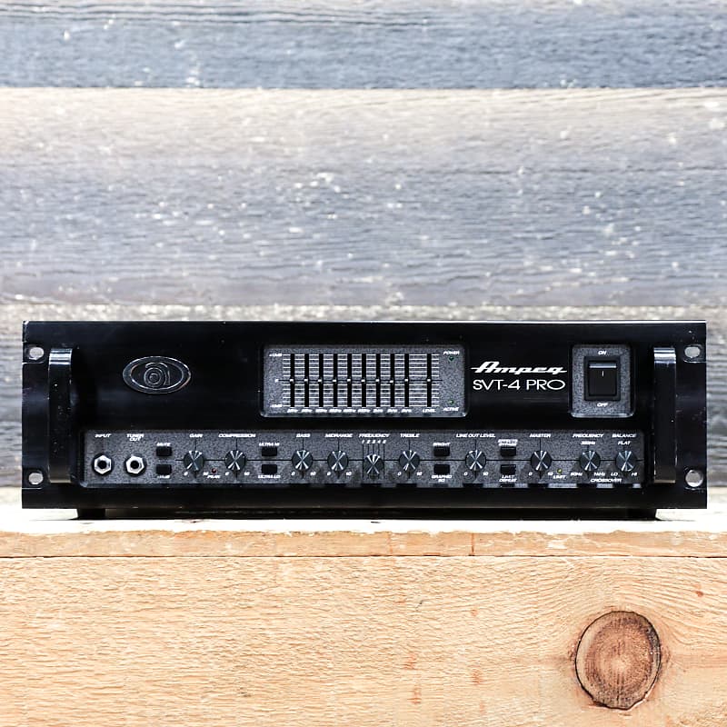 Ampeg SVT4 Pro 1200W Solid State / Tube Preamp Bass Reverb Canada