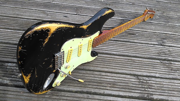 Vtt cheap relics guitars