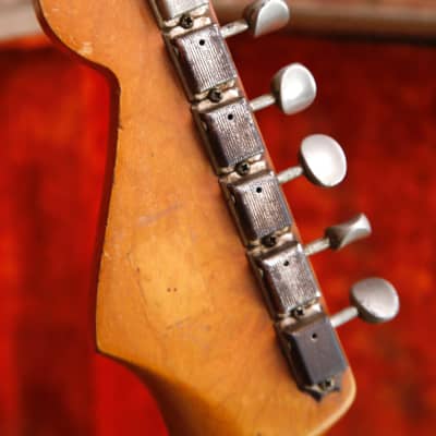 Fender Stratocaster L-Series 1963 Vintage Electric Guitar image 15