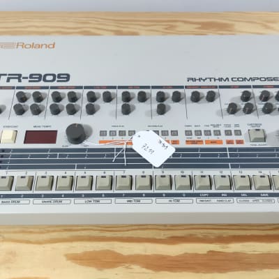 Roland TR-909 Rhythm Composer 1983 - 1985 (Serviced / Warranty)