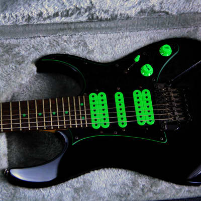 Ibanez UV70P Universe Steve Vai Premium Signature 7 String