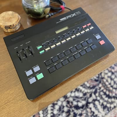 Yamaha RX11 Digital Rhythm Vintage Drum Machine