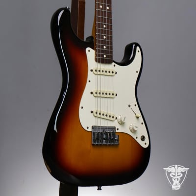 1983 Fender Standard Stratocaster - 7.33 LBS image 2