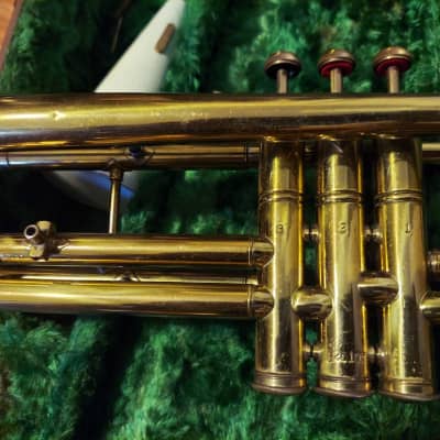 York Grand Rapids Trumpet, USA, Lacquered Brass with case/MP.  Old classic style. image 4