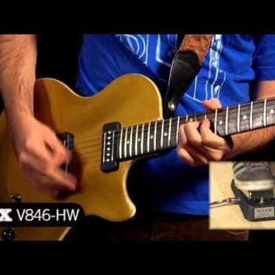 V845 Classic Wah-Wah Guitar Effect Pedal image 3