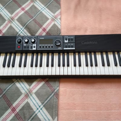 Casio CT-S500 Casitone 61-Key Keyboard Synth Boxed with Accessories
