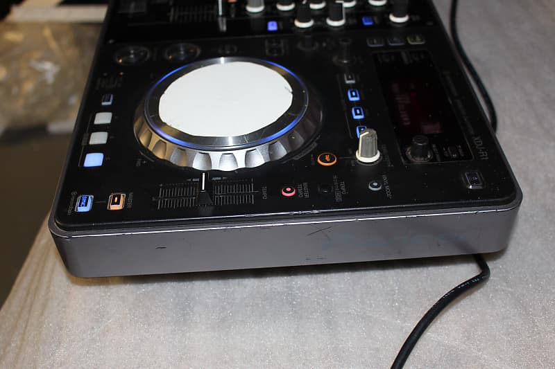 Pioneer XDJ-R1 DJ Controller with rekordbox | Reverb Canada