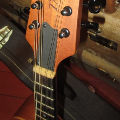 Pre-Owned Tacoma M-1 Mandolin w/ Original Case Bild 2