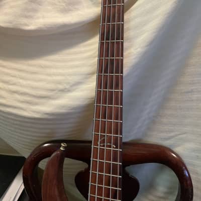 peavey  cirrus 5 string bass guitar walnut image 4