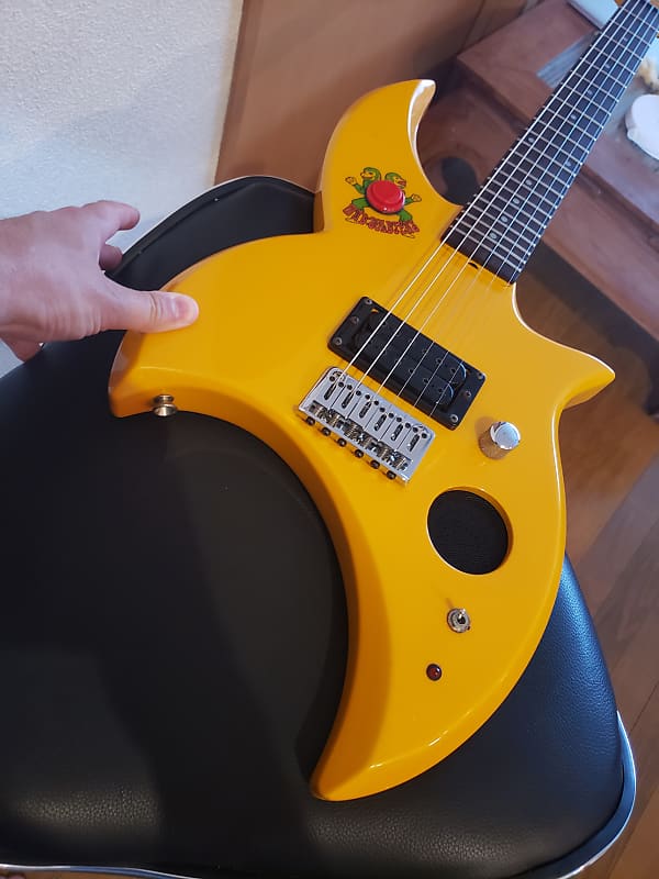 Fernandes ミニエレキギター MAD SOLDIERS GM-JR Fernandes Mad Soldiers GM-JR ミニグリマーモンキーマッド