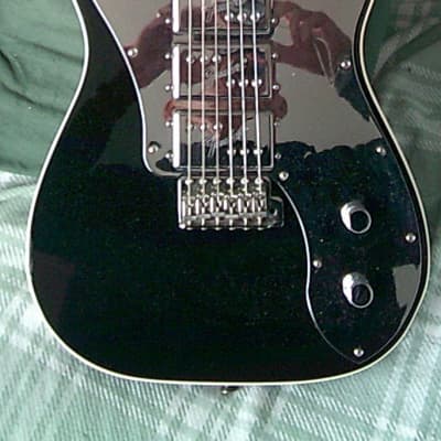 Fender John 5 Artist Series Signature Triple Tele Deluxe Black