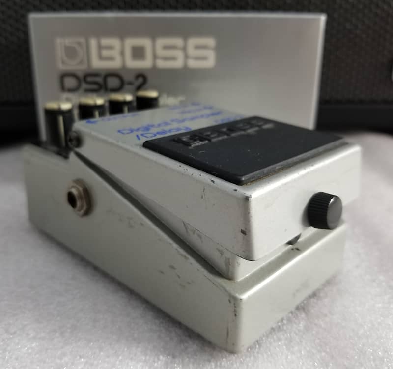 Boss DSD-2 Digital Delay Sampler Pedal | Reverb