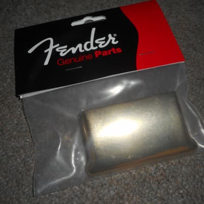 Genuine Fender Bridge Cover for Strat, GOLD, 001-0223-000