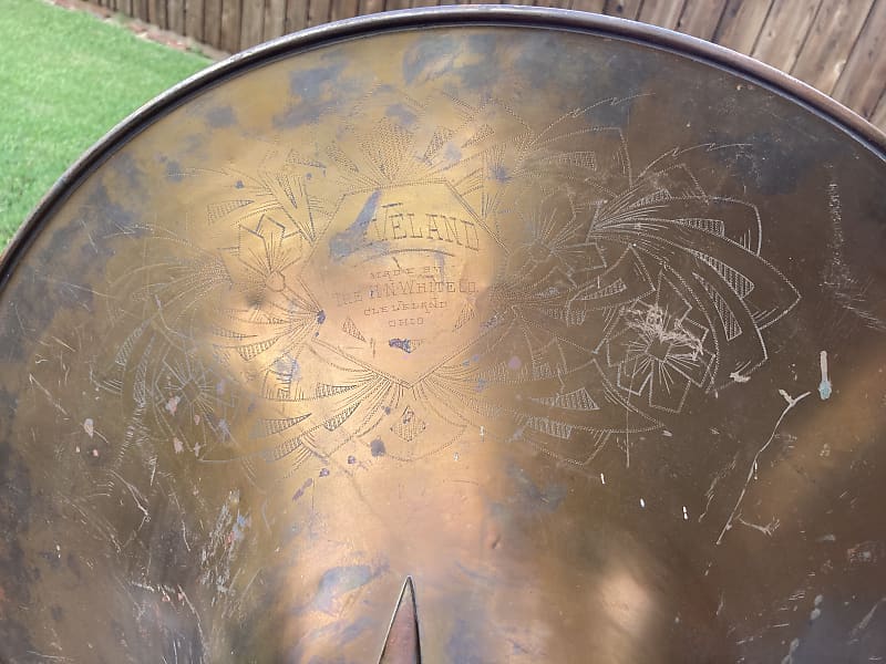 Cleveland HN White King Brass Sousaphone Reverb