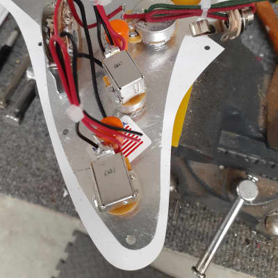 Hoagland Custom Handcrafted Stratocaster Wiring Harness to split 2 humbuckers - w/Orange Drop Caps image 2