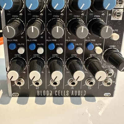 Blood Cells Audio D.O.MIXX 2022 - Black image 1