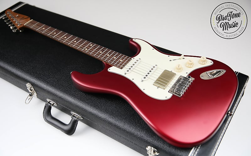 Tom Anderson USA Icon Classic Satin Candy Apple Red & COA