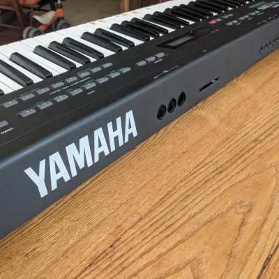 Yamaha SY35 image 2
